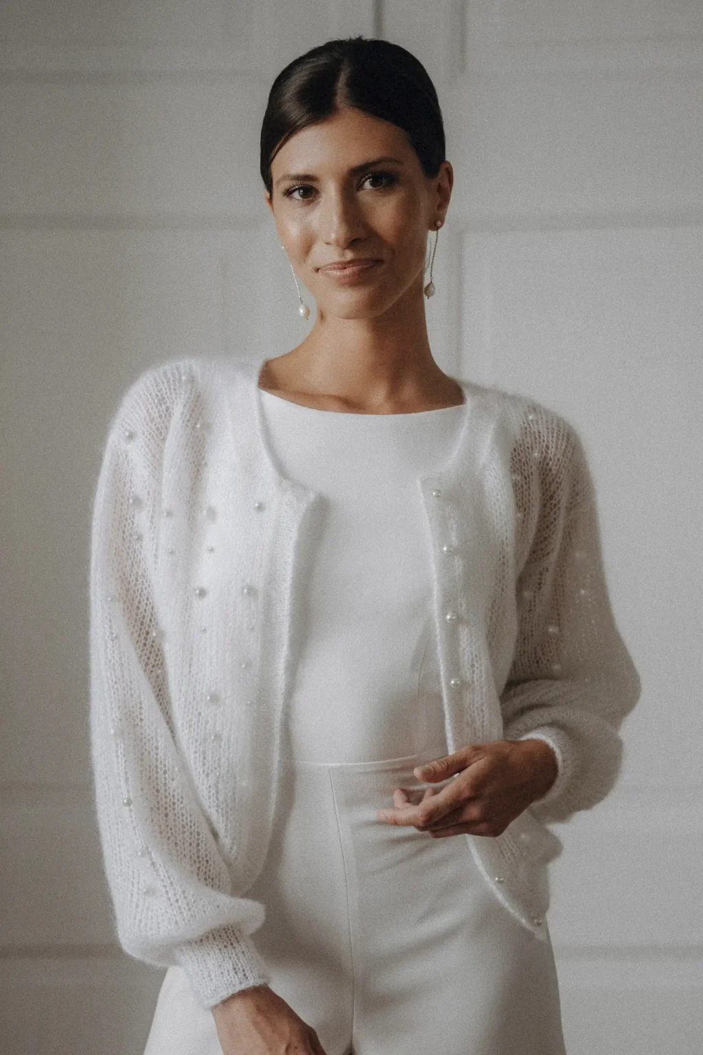 braut-cardigan-strickjacke-easy-on-me-ivory-1